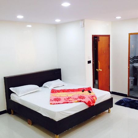 Hotel T.A.P. Paradise Bangalore Ngoại thất bức ảnh