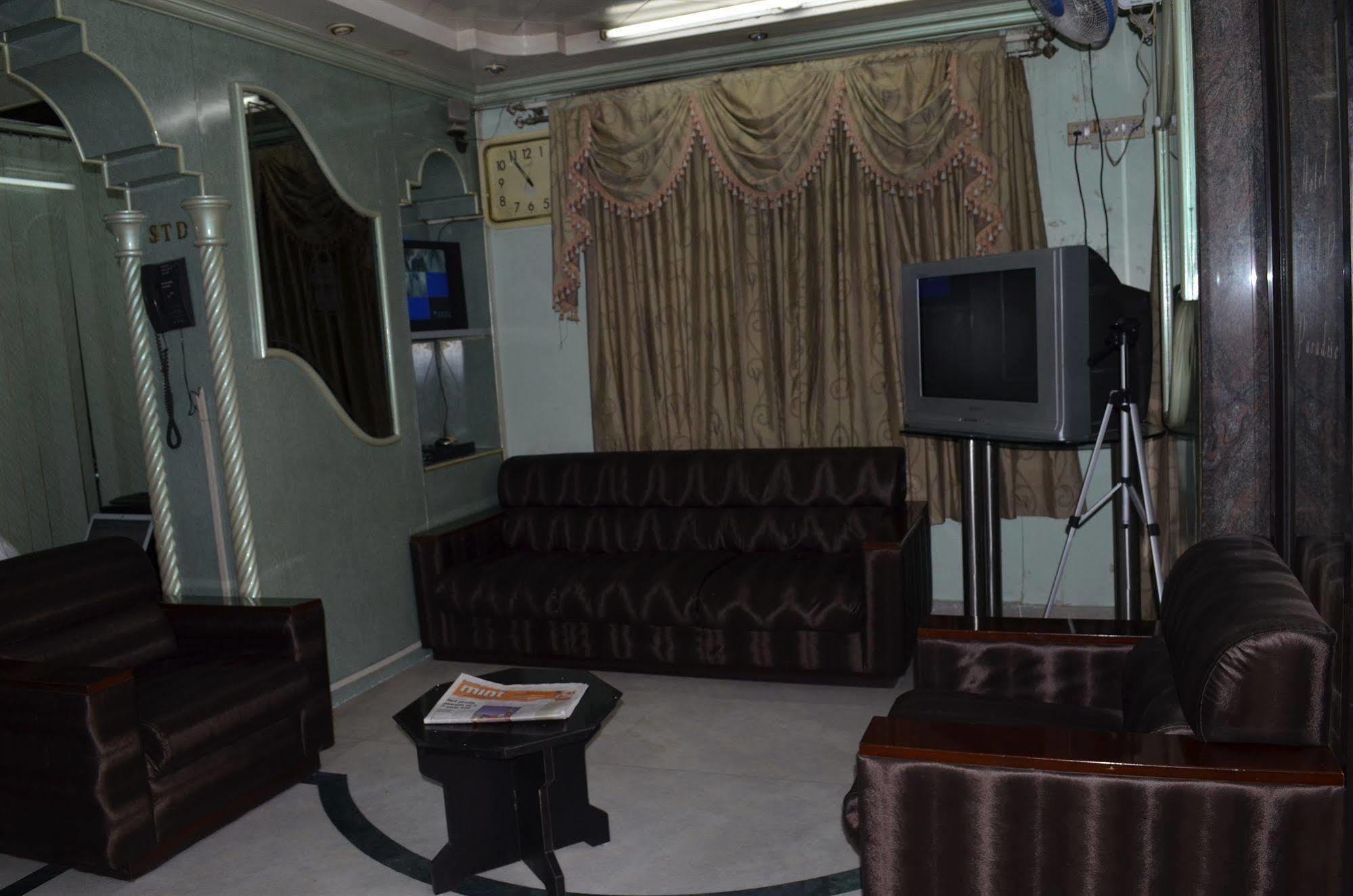Hotel T.A.P. Paradise Bangalore Ngoại thất bức ảnh